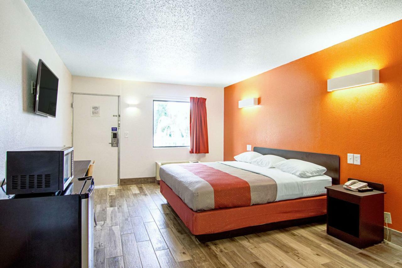 Motel 6-Starke, Fl Екстер'єр фото